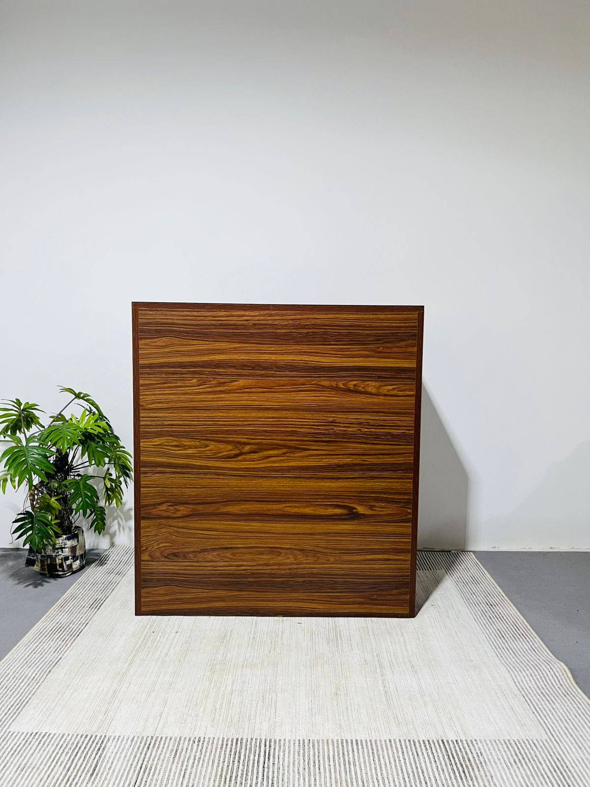Novo Chest of Drawers - Image 2
