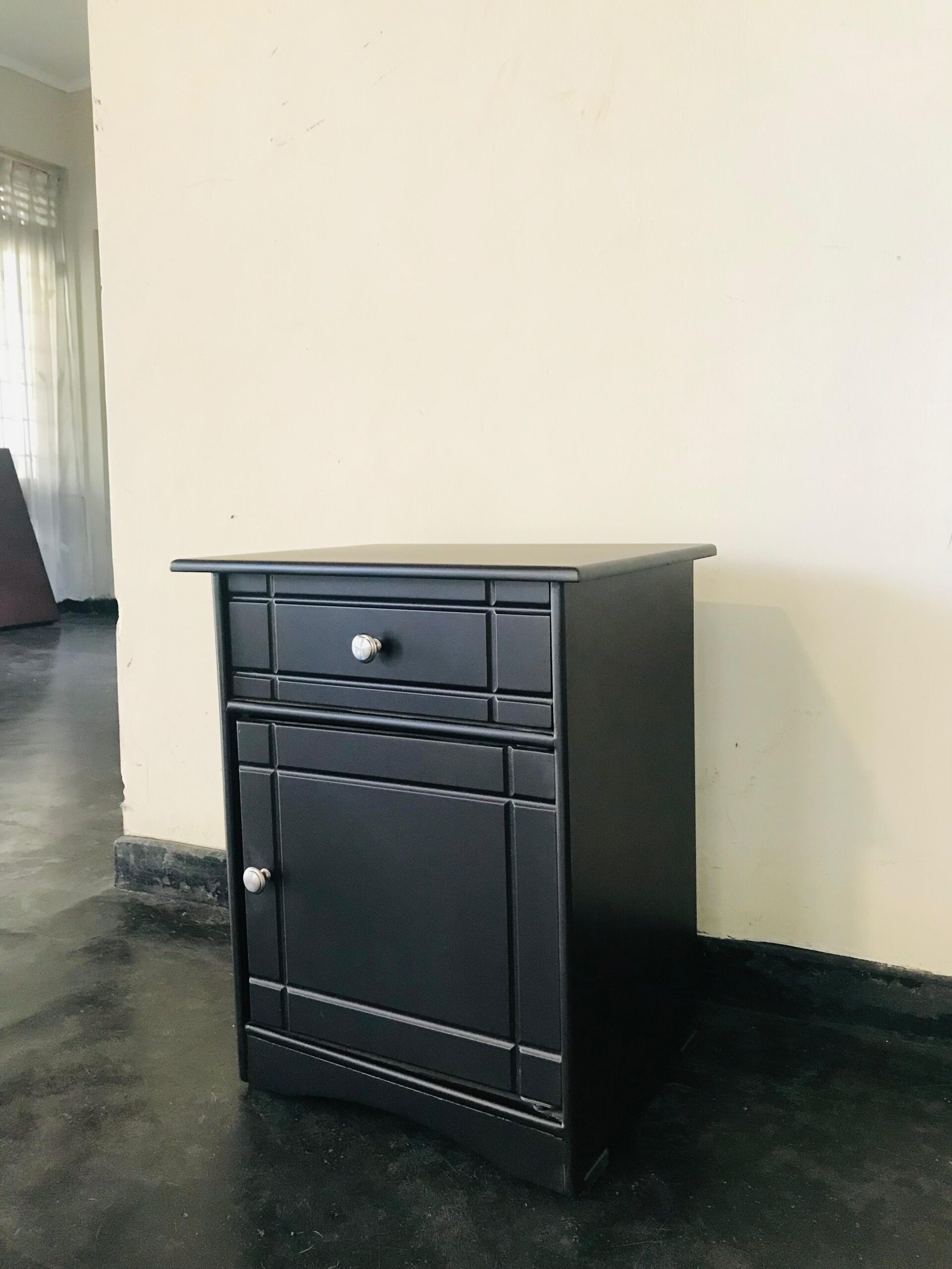 Hays Bedside Cupboard