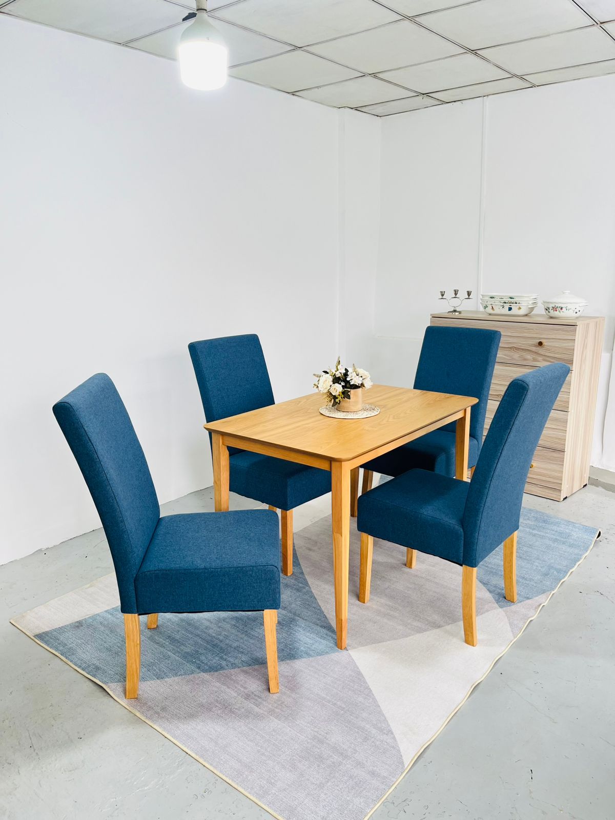 Mesi 4 Seater Dining Suite - Image 8