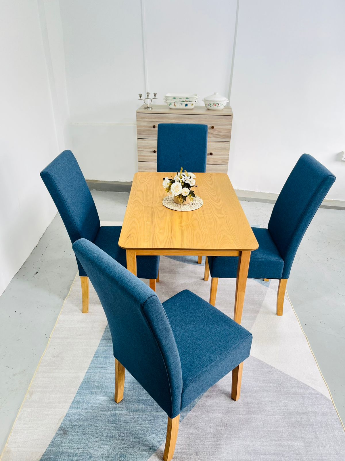 Mesi 4 Seater Dining Suite - Image 10