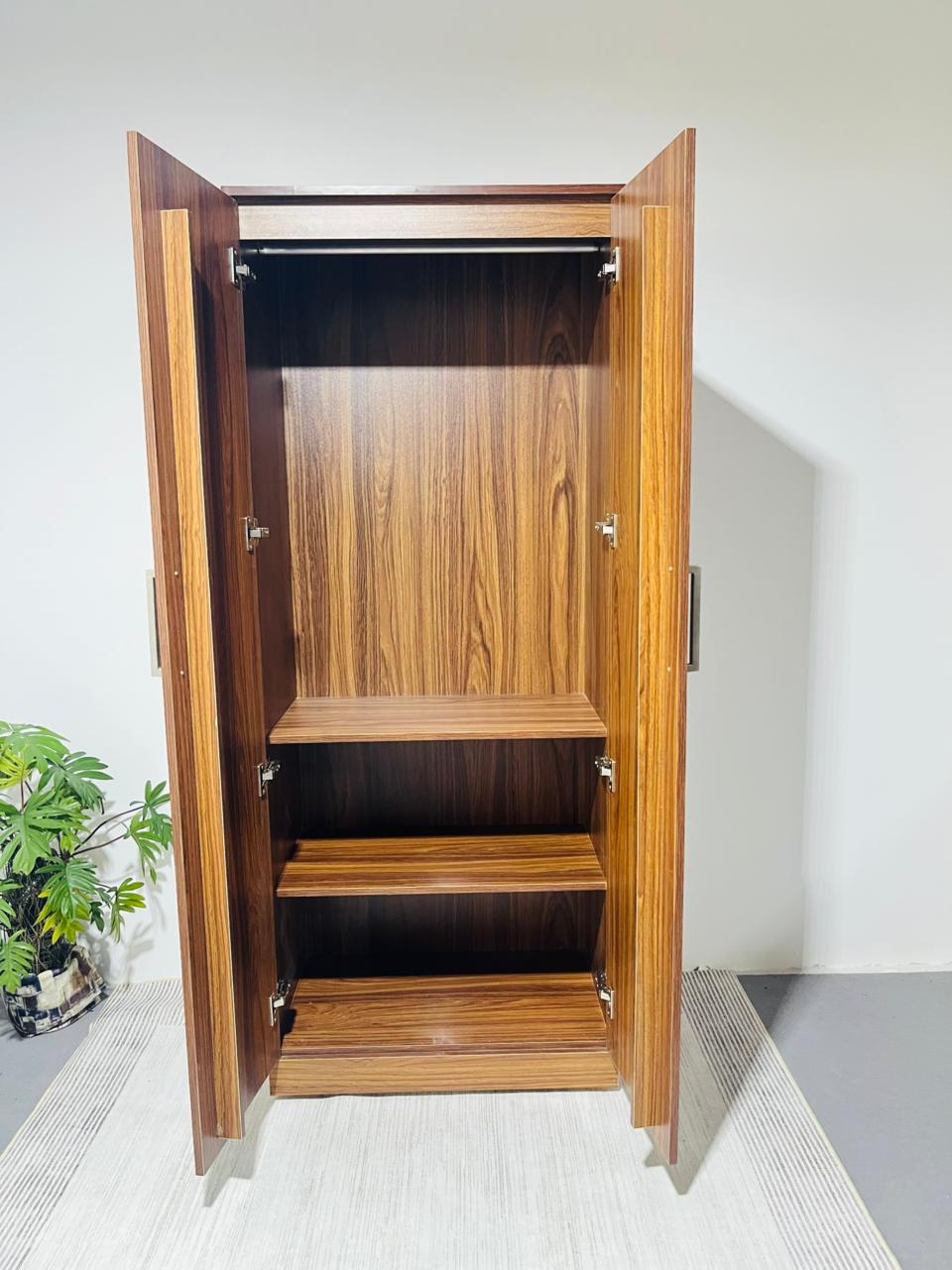 Elle Wardrobe - Image 7