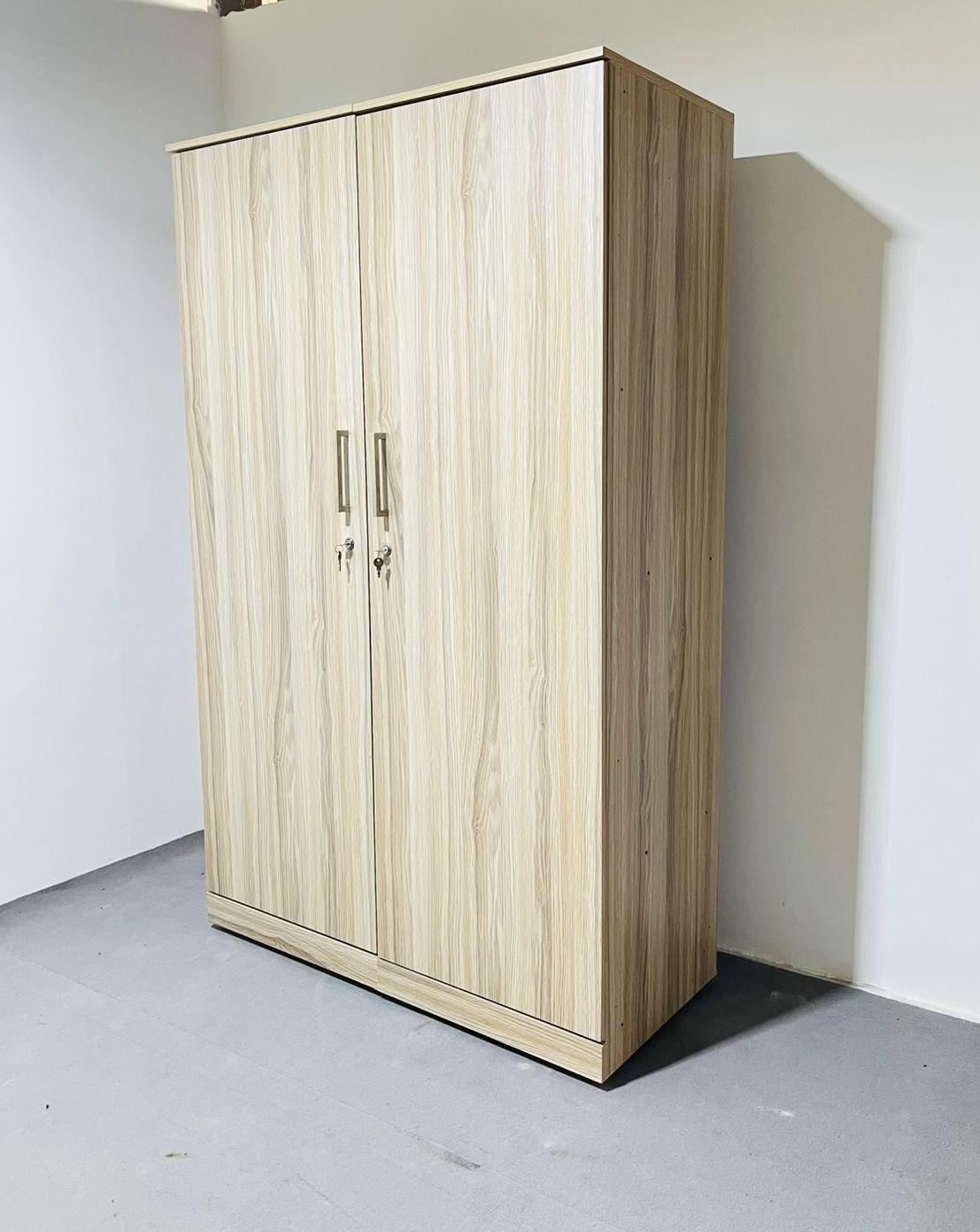 Aspen 2-Door Wardrobe - Image 3