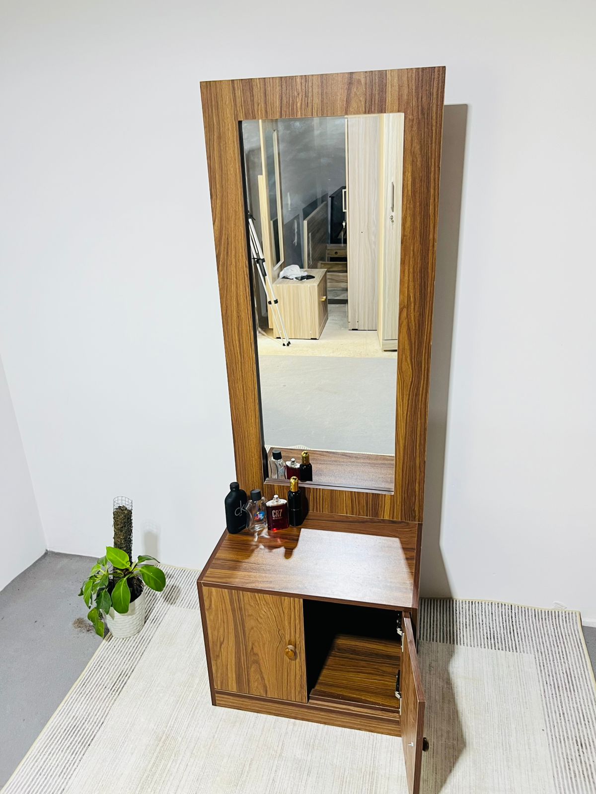 Elle Dressing Table - Image 4
